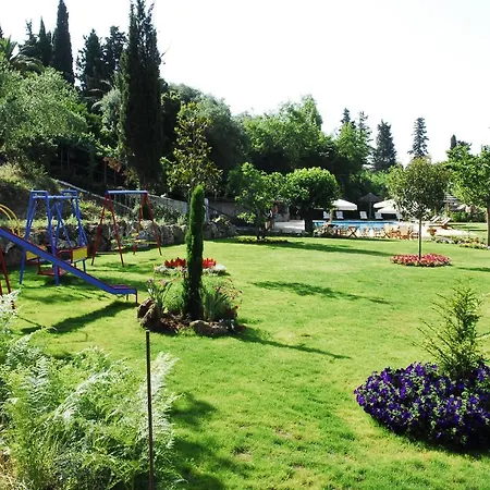 Corfu Club Apartmanhotel