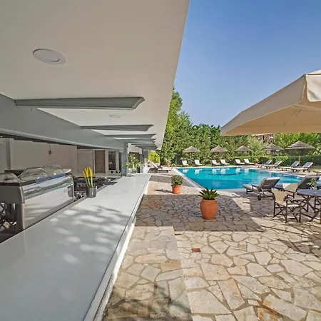Corfu Club Apartmanhotel Guviá
