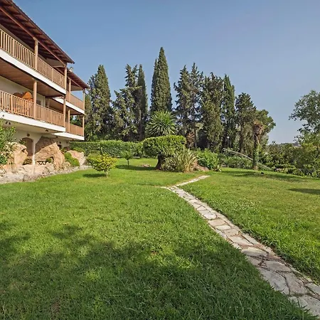 Ξενοδοχείο με διαμερίσματα Corfu Club *